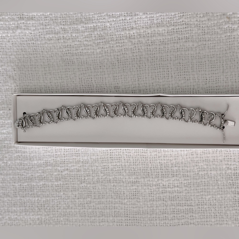 Sterling Silver, Opposite Hearts Bracelet
